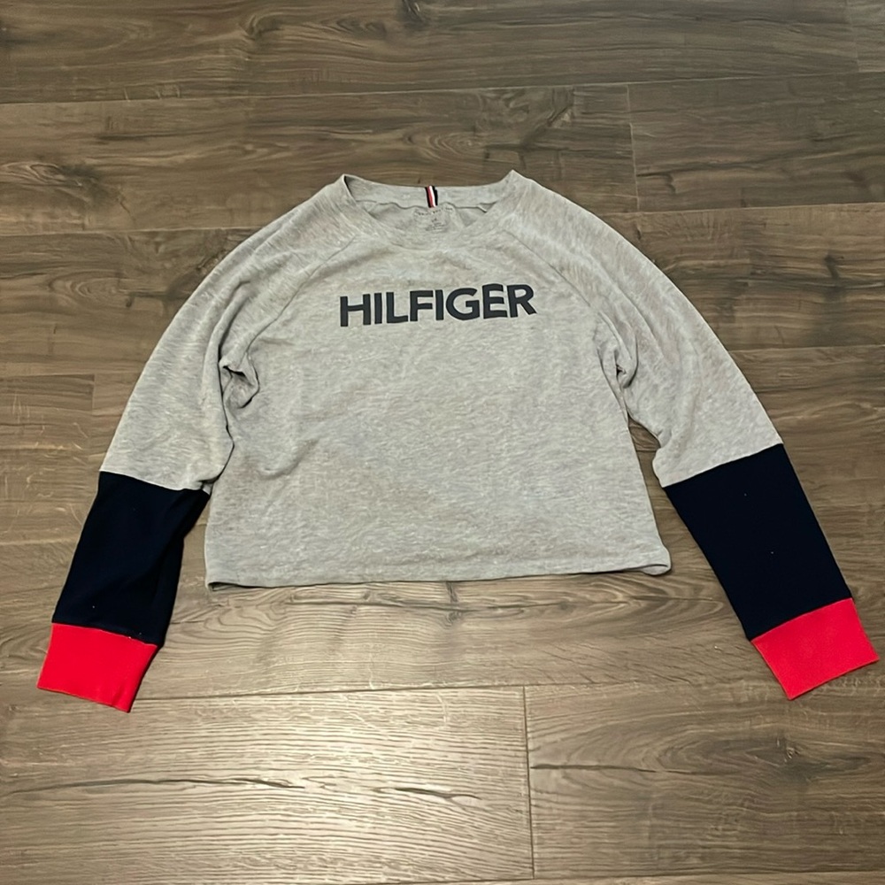 Vintage Tommy Hilfiger Long Sleeve Gray Crewneck, Size Large